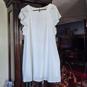 Dress. Large.white.New w/brand tag..